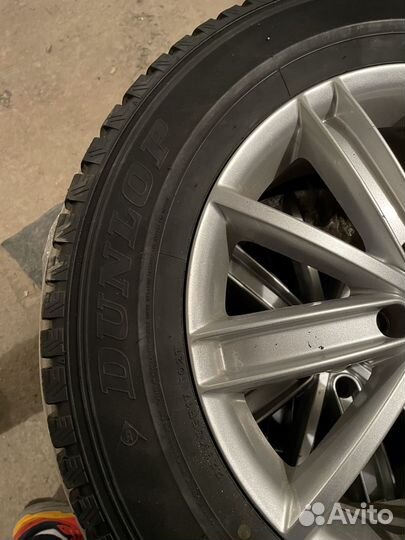 Dunlop SP Winter Ice 01 225/65 R17