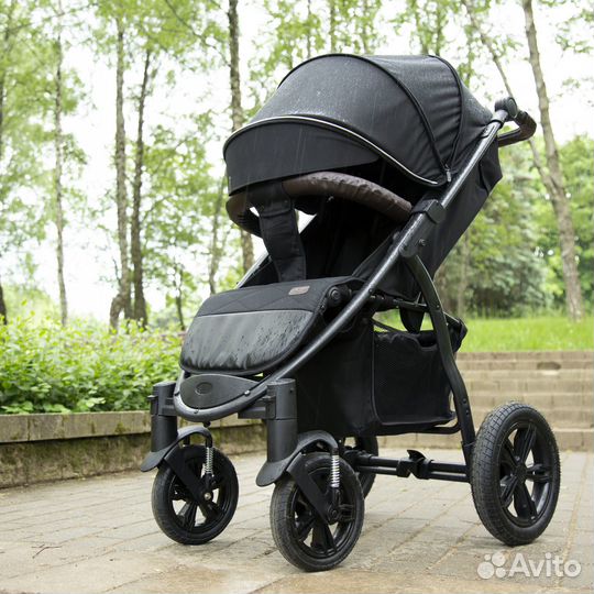Коляска прогулочная Bubago Cross Air black