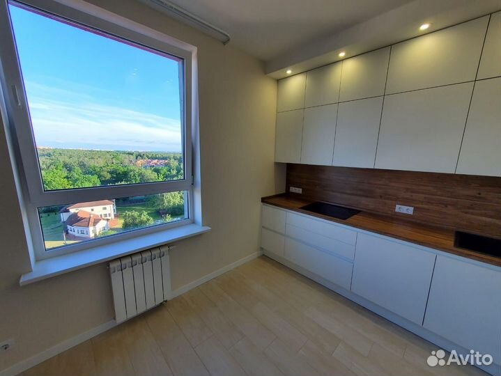 П образная кухня на заказ. Фабрика