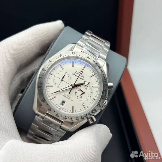 Часы Omega Speedmaster white