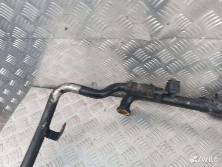 Трубка охлаждающей жидкости металлическая Audi S4