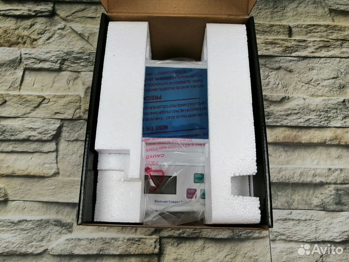 Лабораторные весы SF-400с 500 гр/0,01 гр