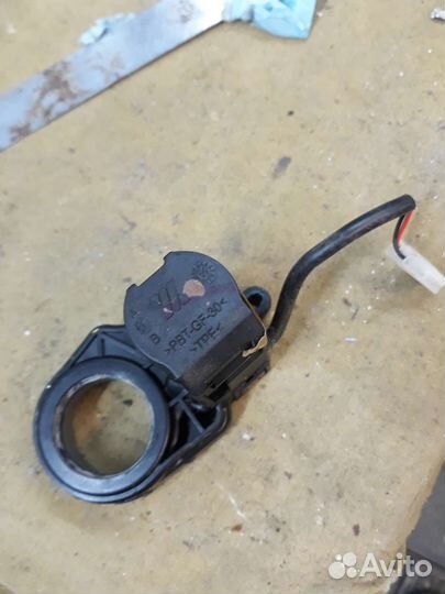 2015-20 Поло Моторчик складывания зеркала Левого