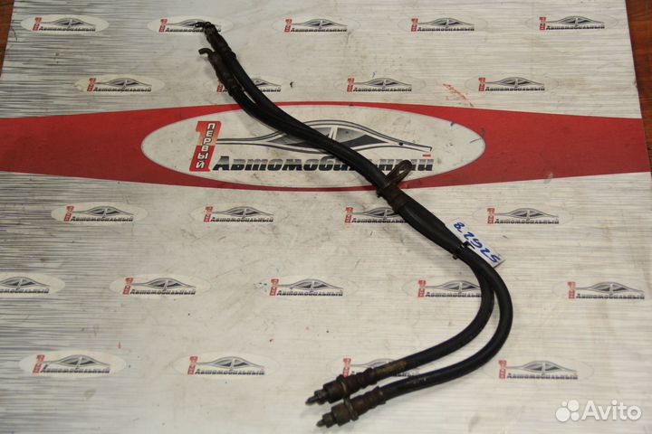 Тормозной шланг перед c Toyota ist NCP61 1NZ-FE