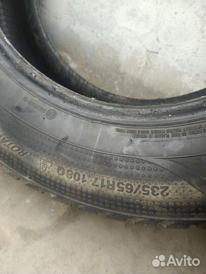 Kumho I'Zen RV Stud KC16 235/65 R17