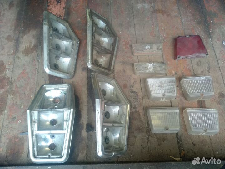 Детали Б/У (мелочевка ) на газ 24-10