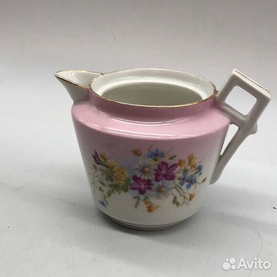 Старинный сливочник 