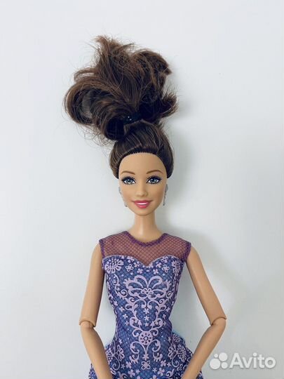 Кукла барби fashionistas