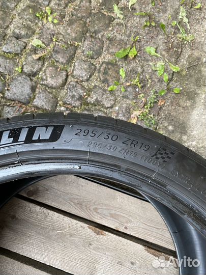 Michelin Pilot Sport 4 S 295/30 R19 100Y
