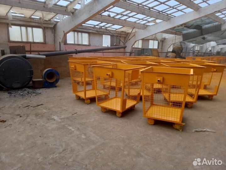 Мусорный контейнер для пластика