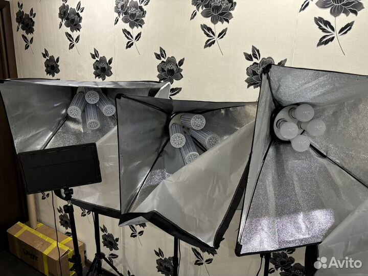 Софтбокс 50х70 см, усиленный штатив, LED кукуруза