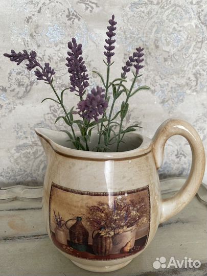 Итальянский кувшинчик