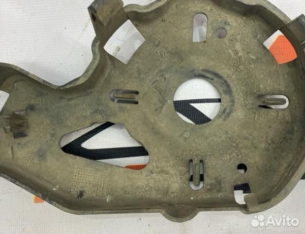 Пыльник балки задний правый Peugeot 3008 легковой