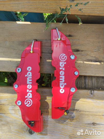 Накладки на суппорта brembo
