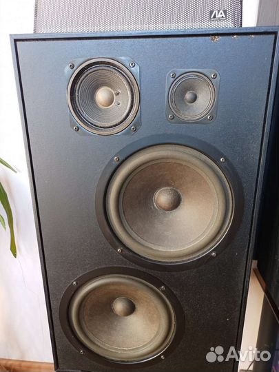 Акустические колонки