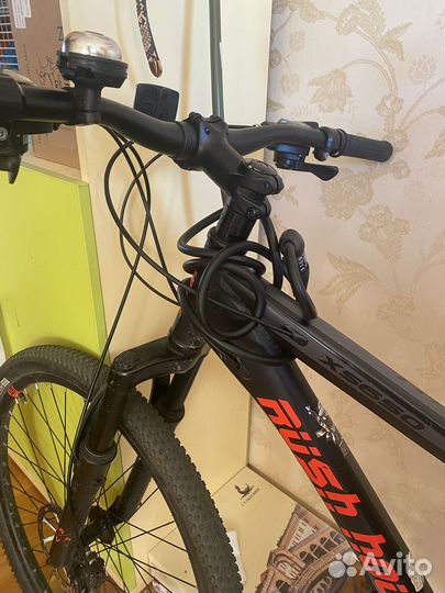 Велосипед горный скоростной