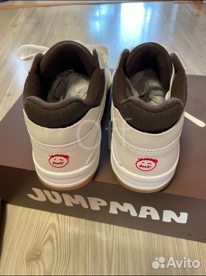 Travis Scott x Jordan Jumpman Jack «Sail»