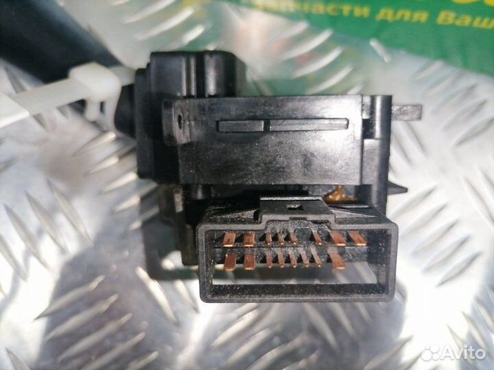 Подрулевой переключатель света Hyundai Elantra