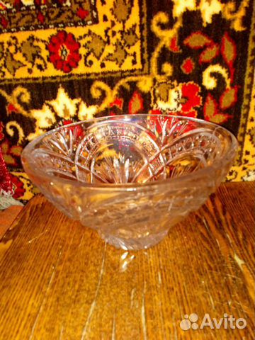 Хрустальный салатник,новый