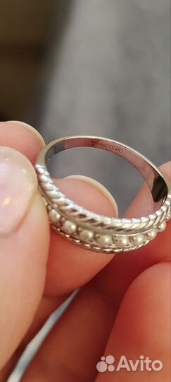 Серебряное кольцо женское 17.5