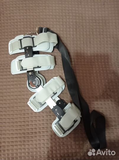 Ортез на колено