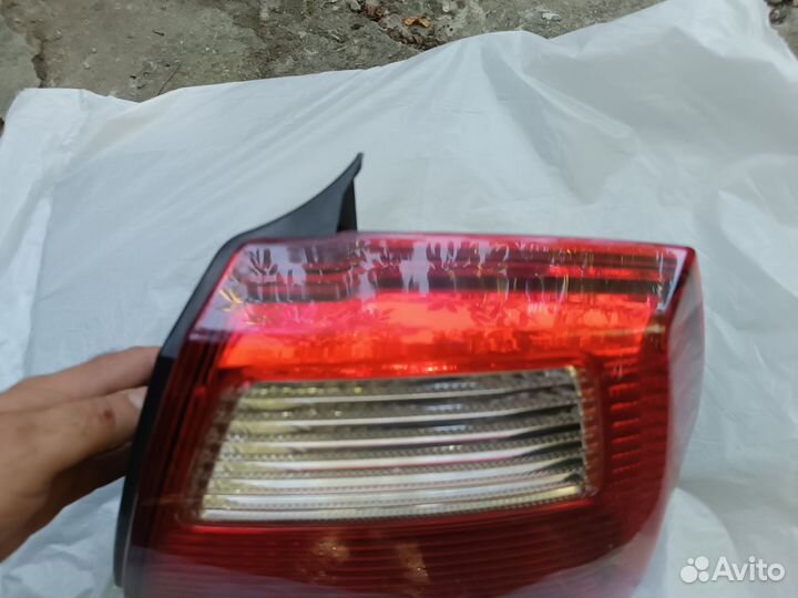 Фонарь задний mitsubishi galant 9