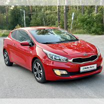 Kia Ceed 1.6 MT, 2015, 124 500 км, с пробегом, цена 1 035 000 руб.