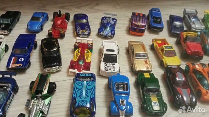 Коллекция машинок хот вилз