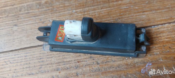 Фонарь подсветки номера Renault Logan 1