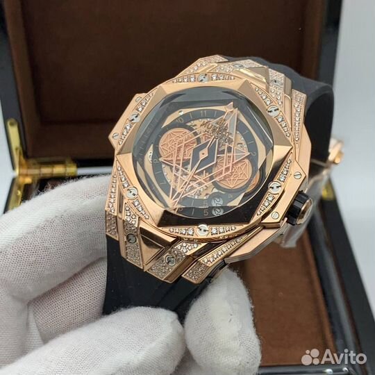 Мужские наручные часы Hublot Big Bang Sang Bleu II