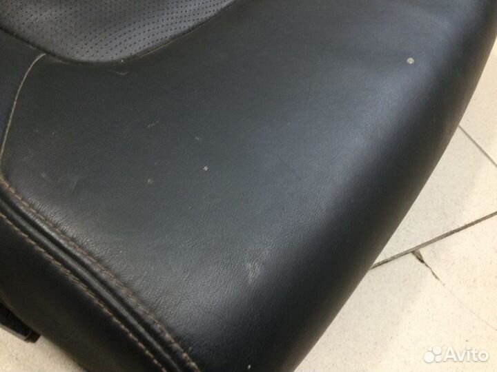 Сиденье переднее правое Nissan Patrol Y62 2010