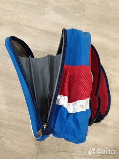 Рюкзак школьный(новый)