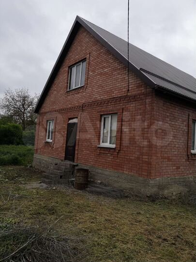 Дом 190 м² на участке 6 сот.