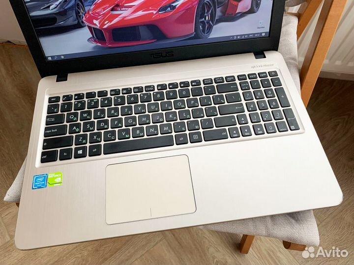 Игровой ноутбук Asus 15.6 на 920MX 2GB DDR5