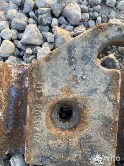 Volvo fm кронштейны переднего амортизатора