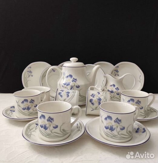 Royal Doulton чайный сервиз: