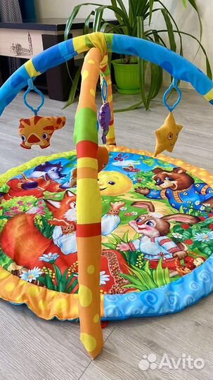 Развивающий коврик