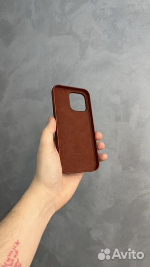 Apple Leather Case для iPhone 14 Pro Max