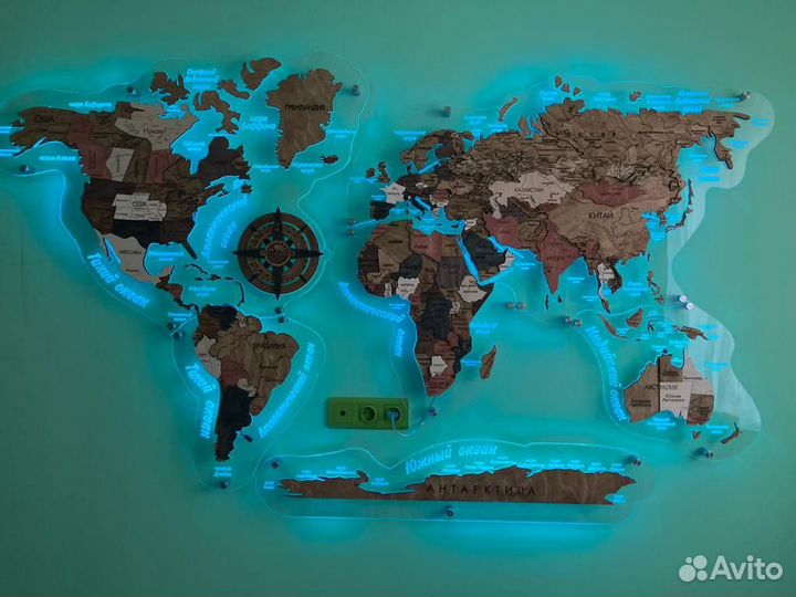 Карта мира на стену с подсветкой