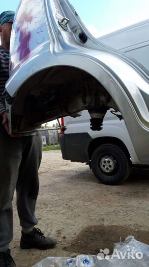 Крыло заднее правое на т.Пассо KGC 10