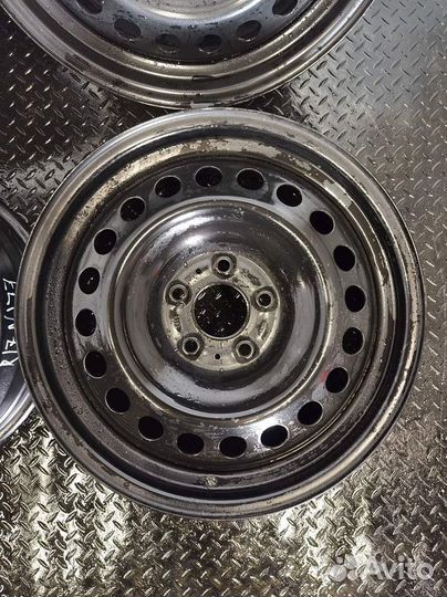 Диски штампованные R17 5x114.3 ст60.1 7j ET45