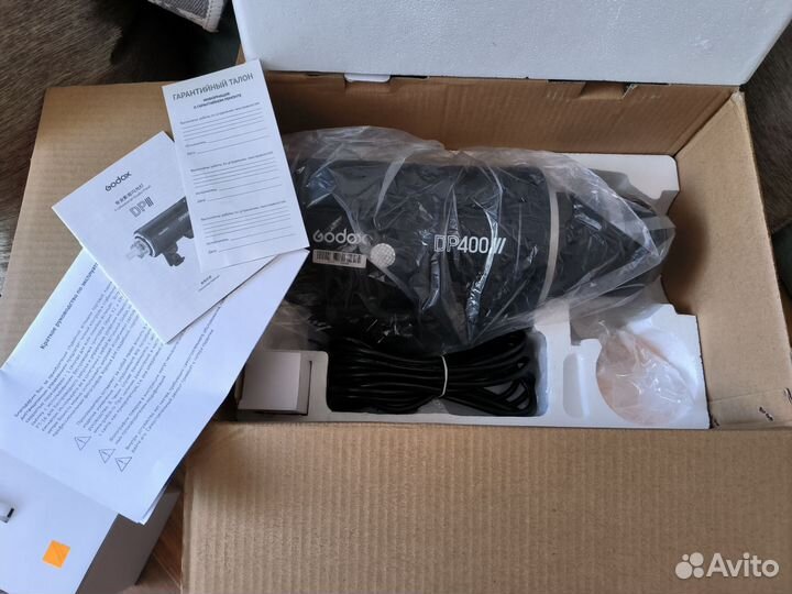 Вспышка студийная Godox DP400III