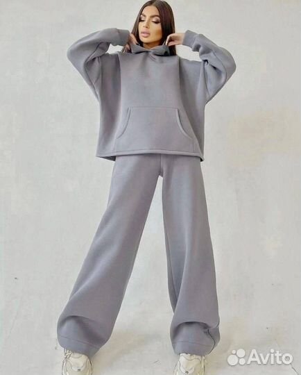Женский спортивный костюм флисовый