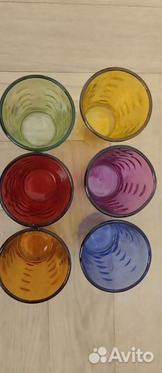 Стаканы разноцветные для сока, коктейлей