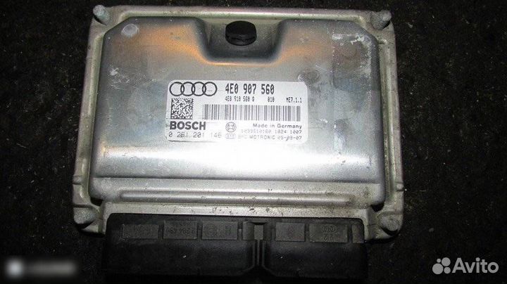 Блок управления двигателем Audi A8 D3 BFM 4B, AKE