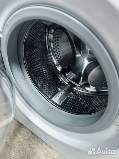 Стиральная машина Hotpoint Ariston 6кг