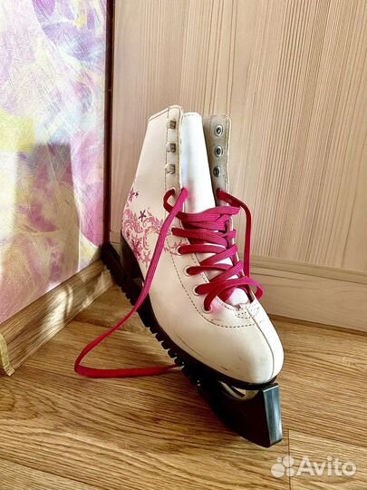 Коньки для фигурного катания