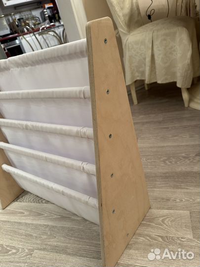 Книжная полка напольная монтессори