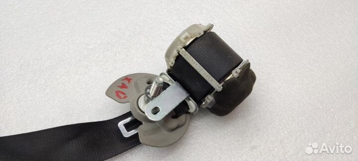 Ремень безопасности задний правый Toyota
