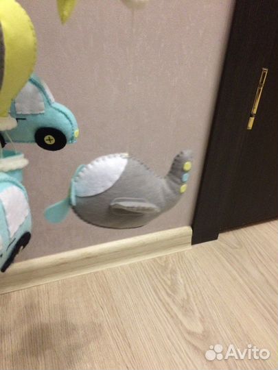 Мобиль на детскую кроватку